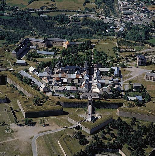 Ville et place forte de Montdauphin