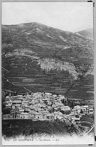 Le Dauphiné. La Grave. [Vue générale prise du sud.]