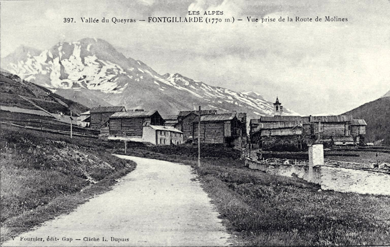 Fongillarde (1770 m). Vue prise de la route de Molines. ; Fontgillarde (1770 m). Vue prise de la route de Molines.