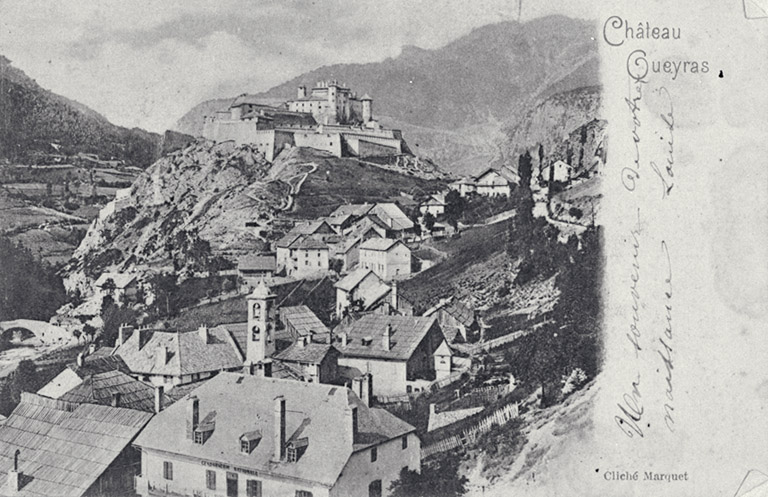 Château-Queyras. Vue partielle prise du nord-est.