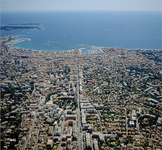 Avenue dite boulevard de la Foncière Lyonnaise, actuellement boulevard Carnot