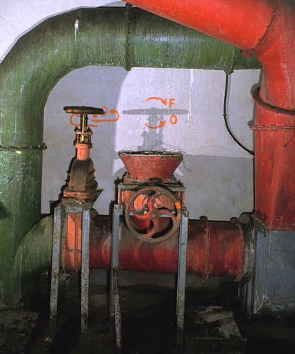 Salle de neutralisation de l'ouvrage. Ventilateur "air pur".