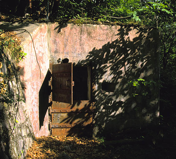 Belvédère, ouvrage du Planet. Bloc d'entrée est. ; Bloc d'entrée est.