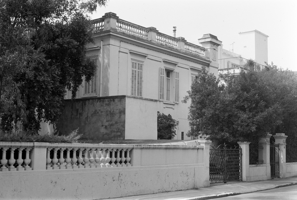 La villa du Jeu de Paume. Vue de volume prise du nord-est.