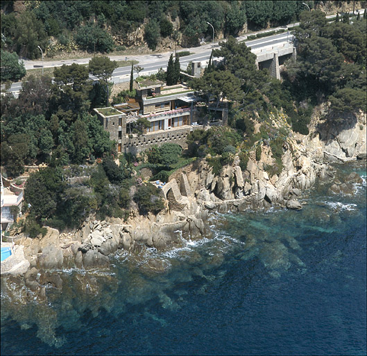 Maison dite villa le Pin Blanc