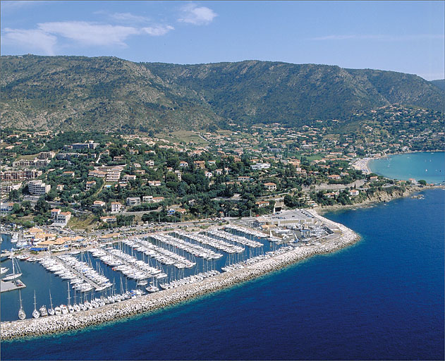 Station balnéaire dite Le Lavandou