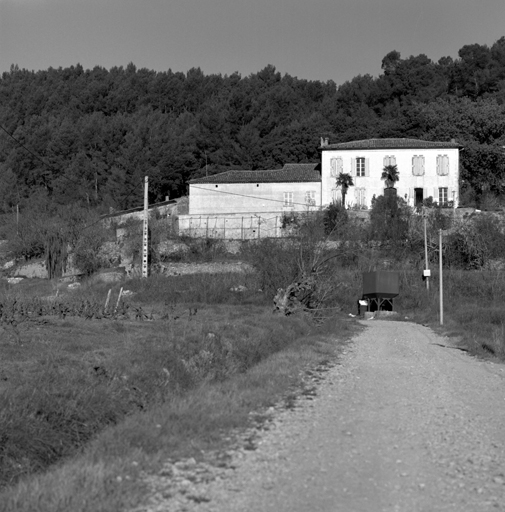 Ferme à Matheron.