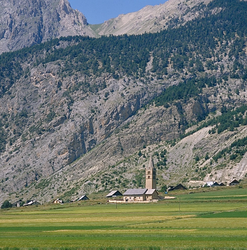 Vue de situation prise du sud-est.