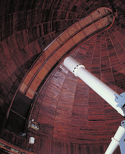 Lambris du dôme de la coupole astronomique Charlois.