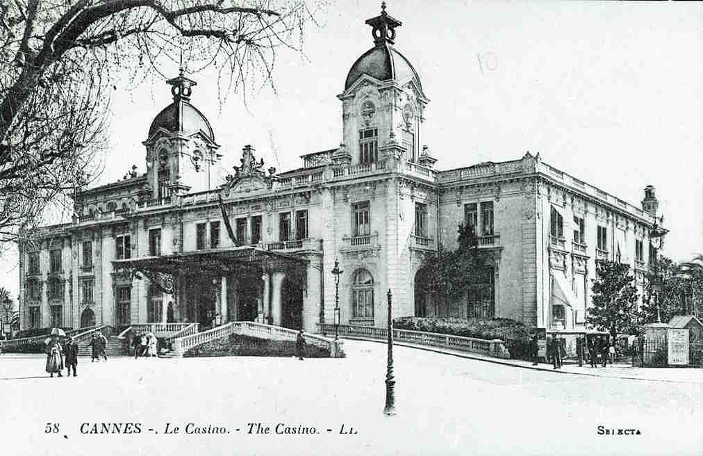 Cannes. - Le Casino. - The Casino. [Façade nord], vers 1920.