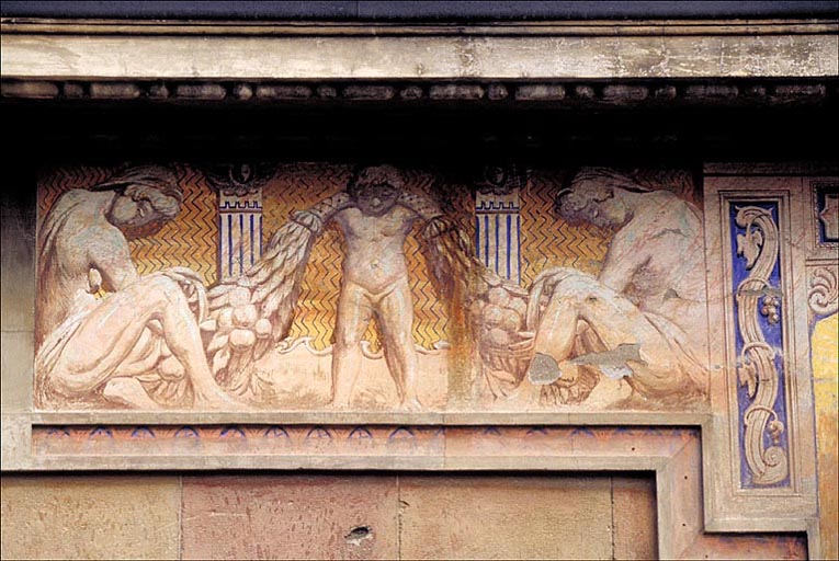Détail : panneau latéral situé au nord du panneau central de la frise peinte au niveau de l'entablement, sur la façade ouest.