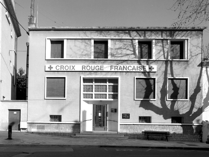 Local de la Croix Rouge Française. Avenue Paul Long.