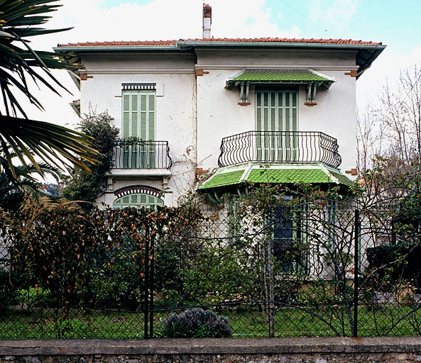 Section A5. Ilot 5. Parcelle 1523.12, avenue Ambroise Thomas. Façade sud-est sur jardin.