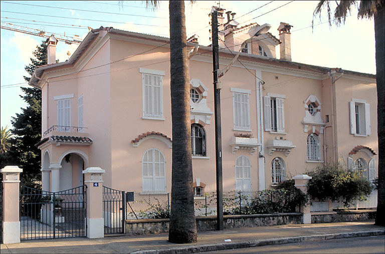 Section A5. Ilot 8. Parcelle 1517. 4, rue Paul Gensollen. Maison jumelée. Façade nord-ouest.