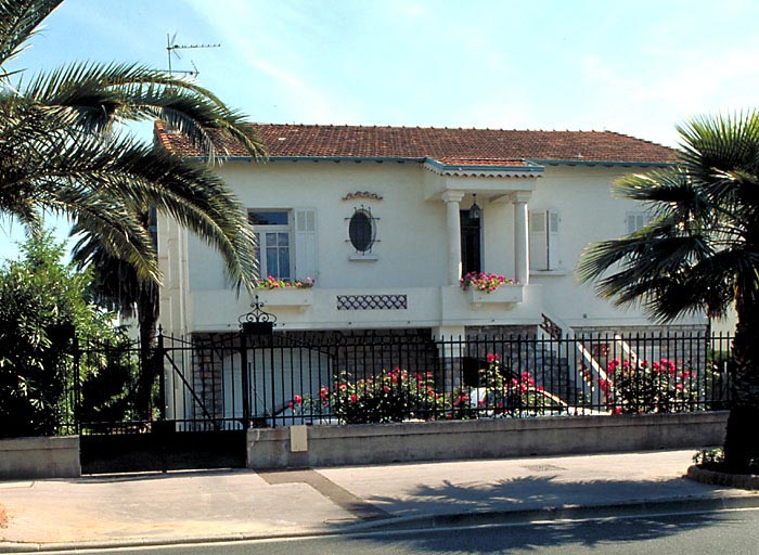 Section A6. Ilot 7. Parcelle 1937. 15, avenue Andrée-de-David-Beauregard. Vue de situation.