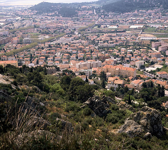 Le quartier Godillot vu de la colline du Château.