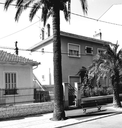 Section A7. Ilot 20. Parcelle 2060. 12, avenue Olbius Riquier. Façade nord-est.