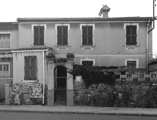 Section A1. Ilot 4. Parcelle 190. 43, avenue de Toulon. Façade antérieure.