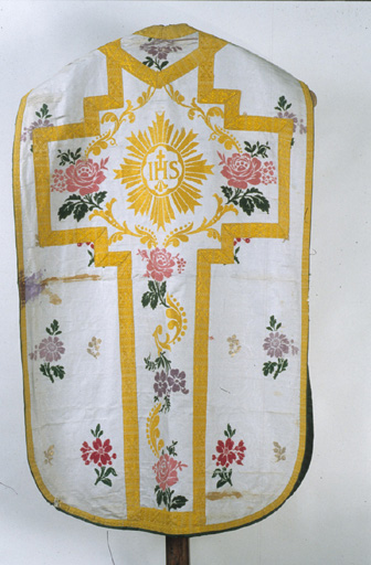 La chasuble.