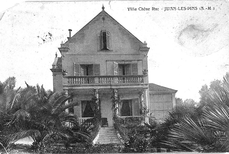 La villa. Façade ouest.