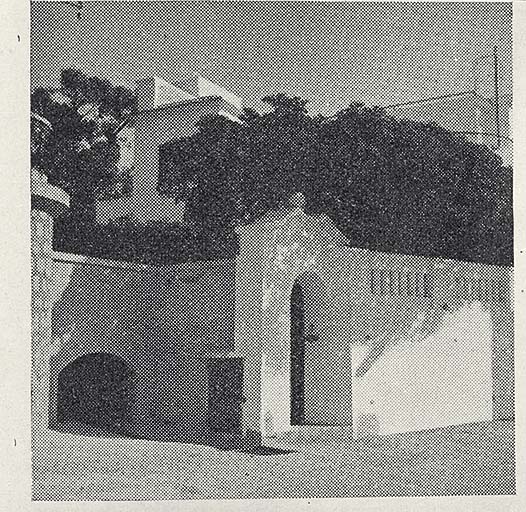Villa la Passerelle. Portail d'entrée sur le boulevard.