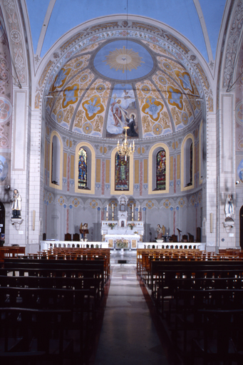 Vue d'ensemble du choeur.