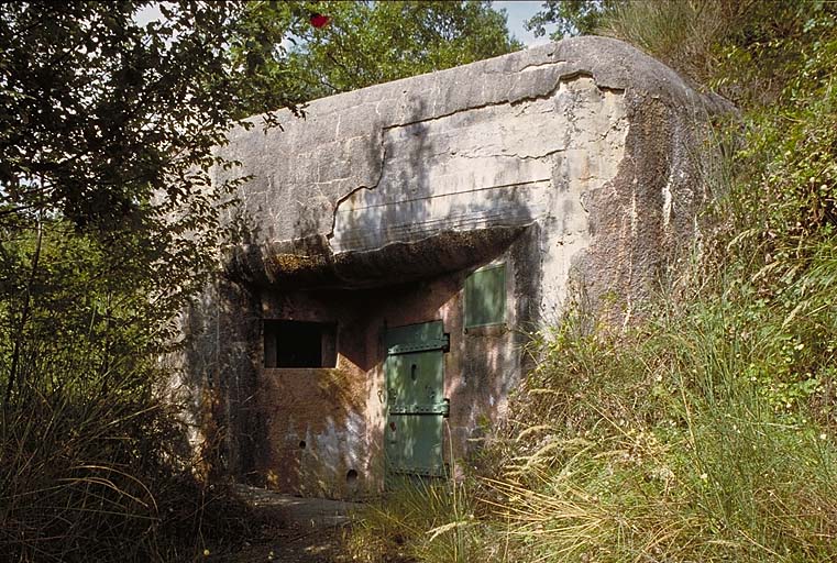 Ouvrage d'infanterie dit ouvrage du Champ de tir de l'Agaisen, secteur fortifié des Alpes-Maritimes