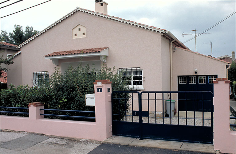 Section A6. Ilot 3. Parcelle 2425. 7, avenue des Nations-Unies. Façade nord-ouest.