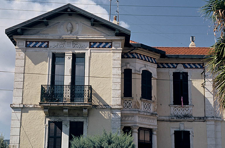 Section A7. Ilot 2. Parcelle 5307. 30-32, avenue Alexis Godillot. Façade orientale.