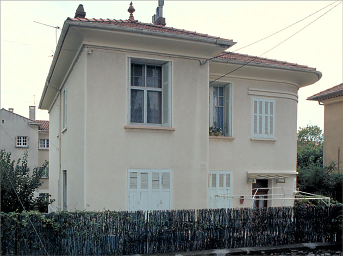 Section A5. Ilot 8. Parcelle 1515. 10, rue Paul Gensollen. Façade nord-ouest.