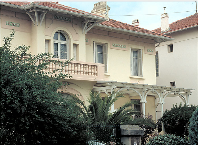 Section A5. Ilot 4. Parcelle 1547.5, rue du Docteur Léopold Jaubert. Façade sud sur jardin. Détail.