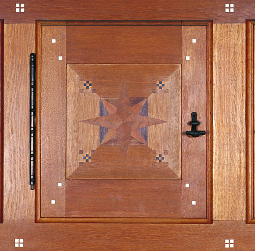 Ensemble de 16 armoires-bibliothèques, vantail, escabeau de bibliothèque