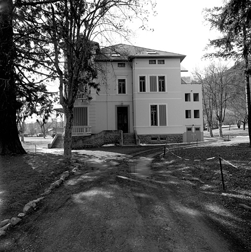 Elévation est (entrée principale).