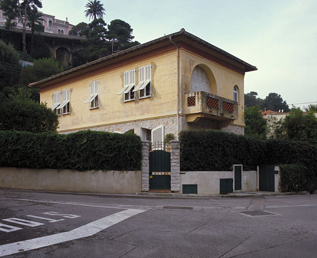 Vue perspective des façades est et sud de la Villa Le Colibri.