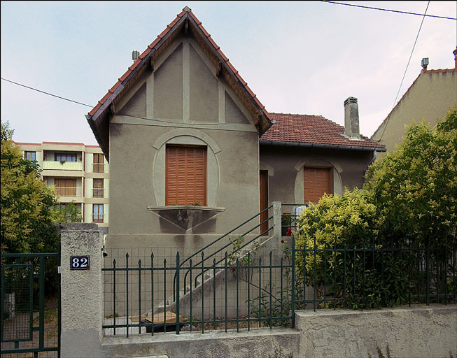 Vue générale de la façade.