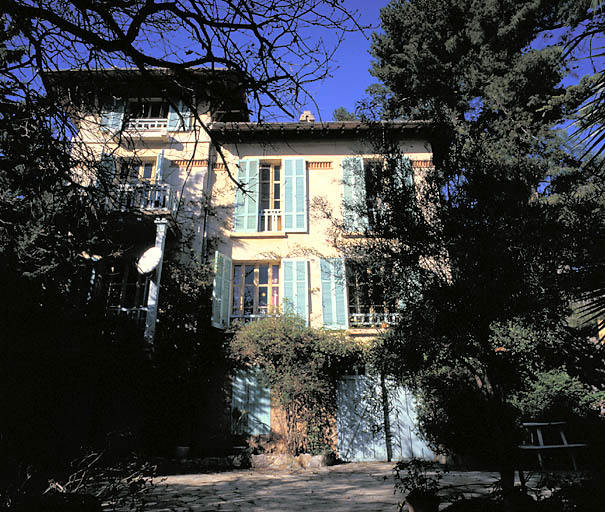 Façade d'agrément sud.