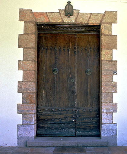 Porte d'entrée de la villa.