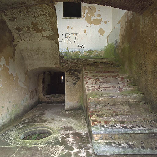 Escalier du corps de caserne longitudinal.