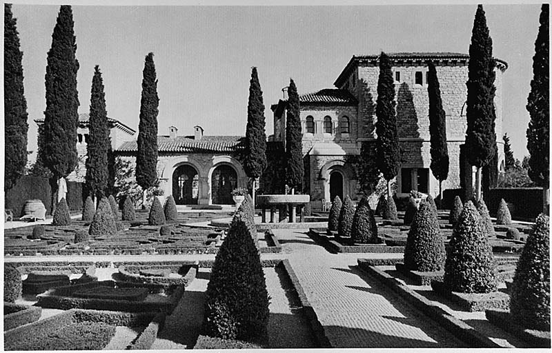 [Vue d'ensemble du Jardin Romain depuis l'ouest.], vers 1930.