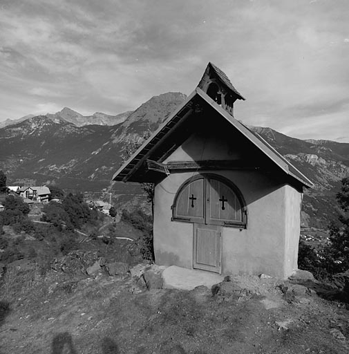 Vue générale porte fermée.