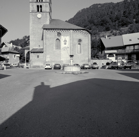 Le chevet et la façade nord.