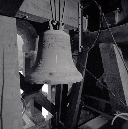 Le clocher. L'intérieur de la flèche.