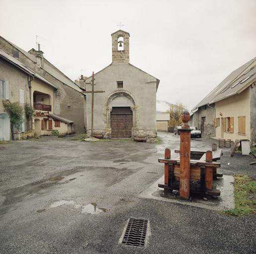 Vue générale de la façade ouest.