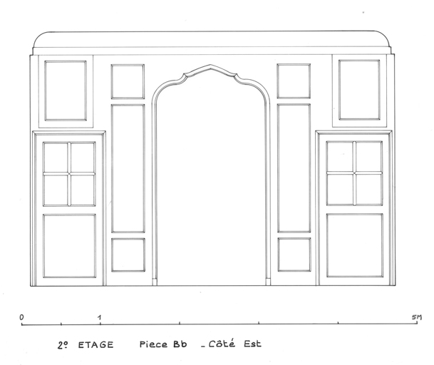 Lambris. 2° étage piéce Bb côté est.