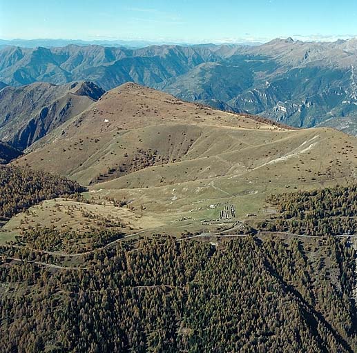 Vue aérienne des casernes de Marta.
