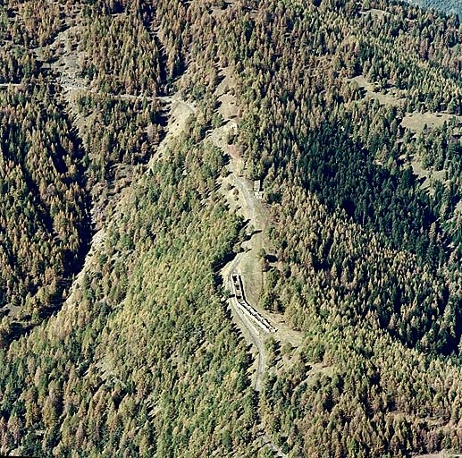 Vue aérienne de l'abri Sanson.