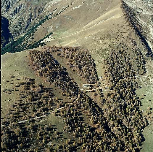 Vue de situation de la caserne de Peyrefique.