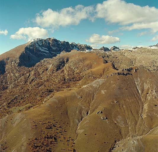 Vue aérienne des ouvrages 110 et 111.