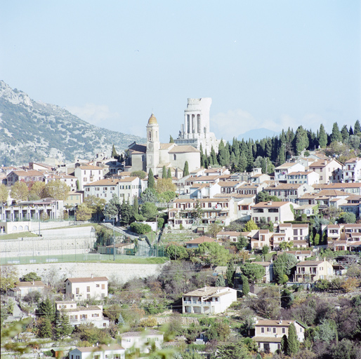 Vue de situation prise du sud-ouest.