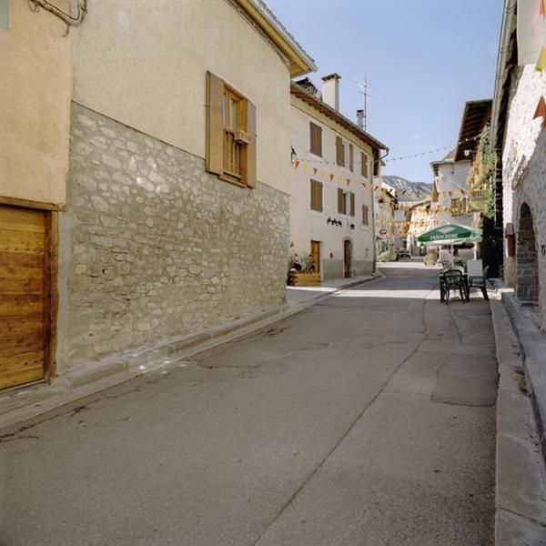 La Grand-Rue vers le nord.